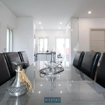 Mystay - Casa Do Louro بيت للعطل *