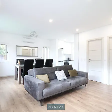 Сasa de vacaciones Mystay - Casa Do Louro