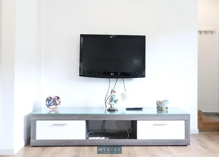 Holiday home Mystay - Casa Do Louro *